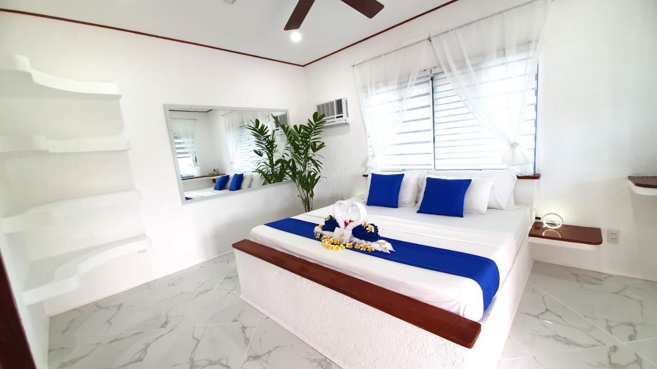 Pawikan Boutique Hotel Moalboal Exterior photo